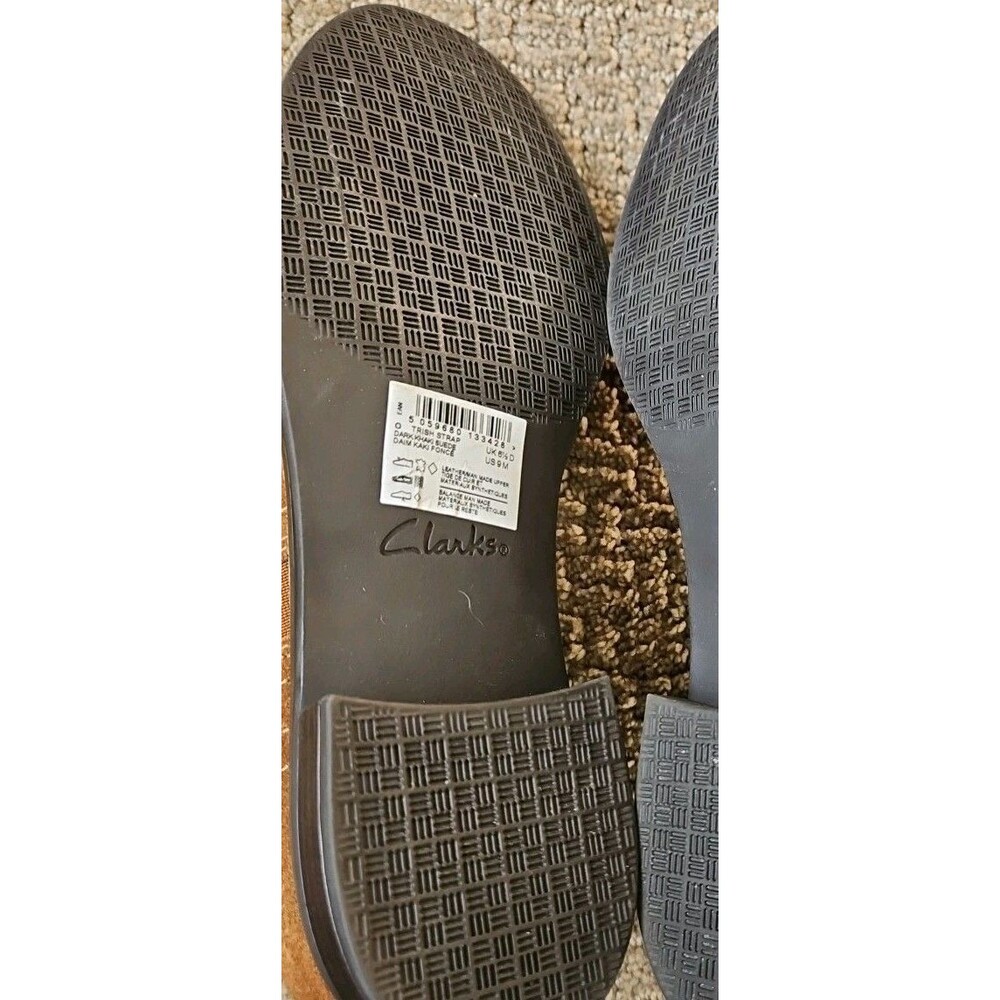 Clarks Trish Brown Strap Suede Chelsea Ankle Boots Sz 9 M NEW - Picture 8 of 9